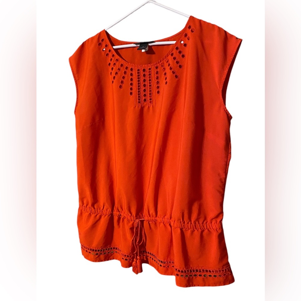 Lane Bryant Top Women’s 16 Eyelet  Sleeveless Drawstring Red Blouse BoHo Comfort - Picture 9 of 15